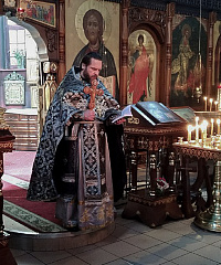 «…днесь бо предлагает трапезу тайную мученик Феодор…»