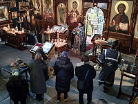 «…днесь бо предлагает трапезу тайную мученик Феодор…»