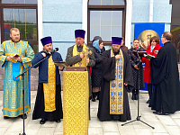 У храма Спаса на водах состоялись торжества в честь покровителей семьи и брака