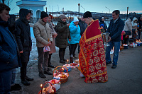 ХРИСТОС ВОСКРЕСЕ! В храме Спаса на водах совершено ночное торжественное богослужение