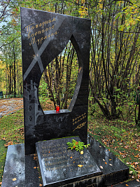 К празднику иконы Божией Матери «Неопалимая Купина»: памяти пожарных военного Мурмана 