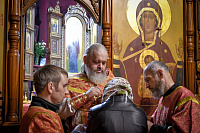 ХРИСТОС ВОСКРЕСЕ! В храме Спаса на водах совершено ночное торжественное богослужение