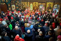 ХРИСТОС ВОСКРЕСЕ! В храме Спаса на водах совершено ночное торжественное богослужение
