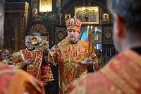 Архиерейское богослужение в четверг Светлой седмицы