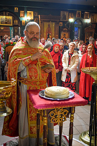 ХРИСТОС ВОСКРЕСЕ! В храме Спаса на водах совершено ночное торжественное богослужение