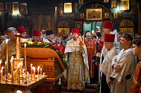 ХРИСТОС ВОСКРЕСЕ! В храме Спаса на водах совершено ночное торжественное богослужение