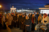 ХРИСТОС ВОСКРЕСЕ! В храме Спаса на водах совершено ночное торжественное богослужение