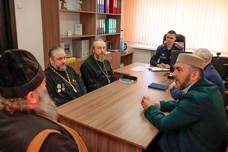 Иерей Алексий Бычков принял участие в заседании межрелигиозной рабочей группы в УФСИН