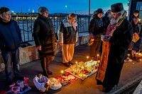 ХРИСТОС ВОСКРЕСЕ! В храме Спаса на водах совершено ночное торжественное богослужение